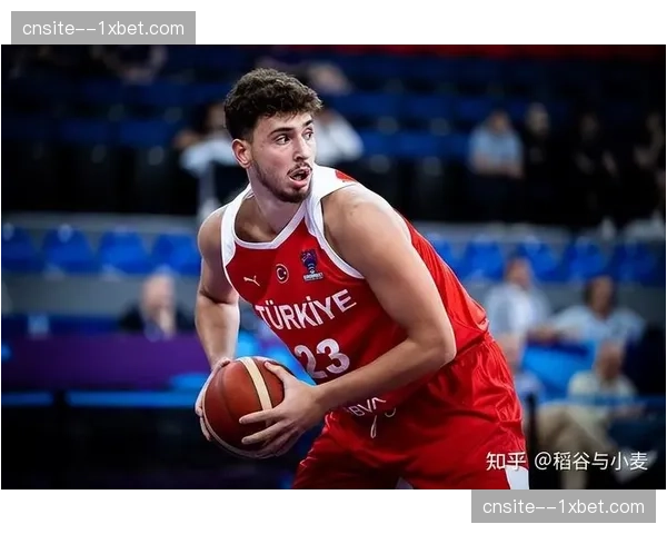 申京全能爆发击溃太阳背后：火箭新体系与季后赛曙光初现